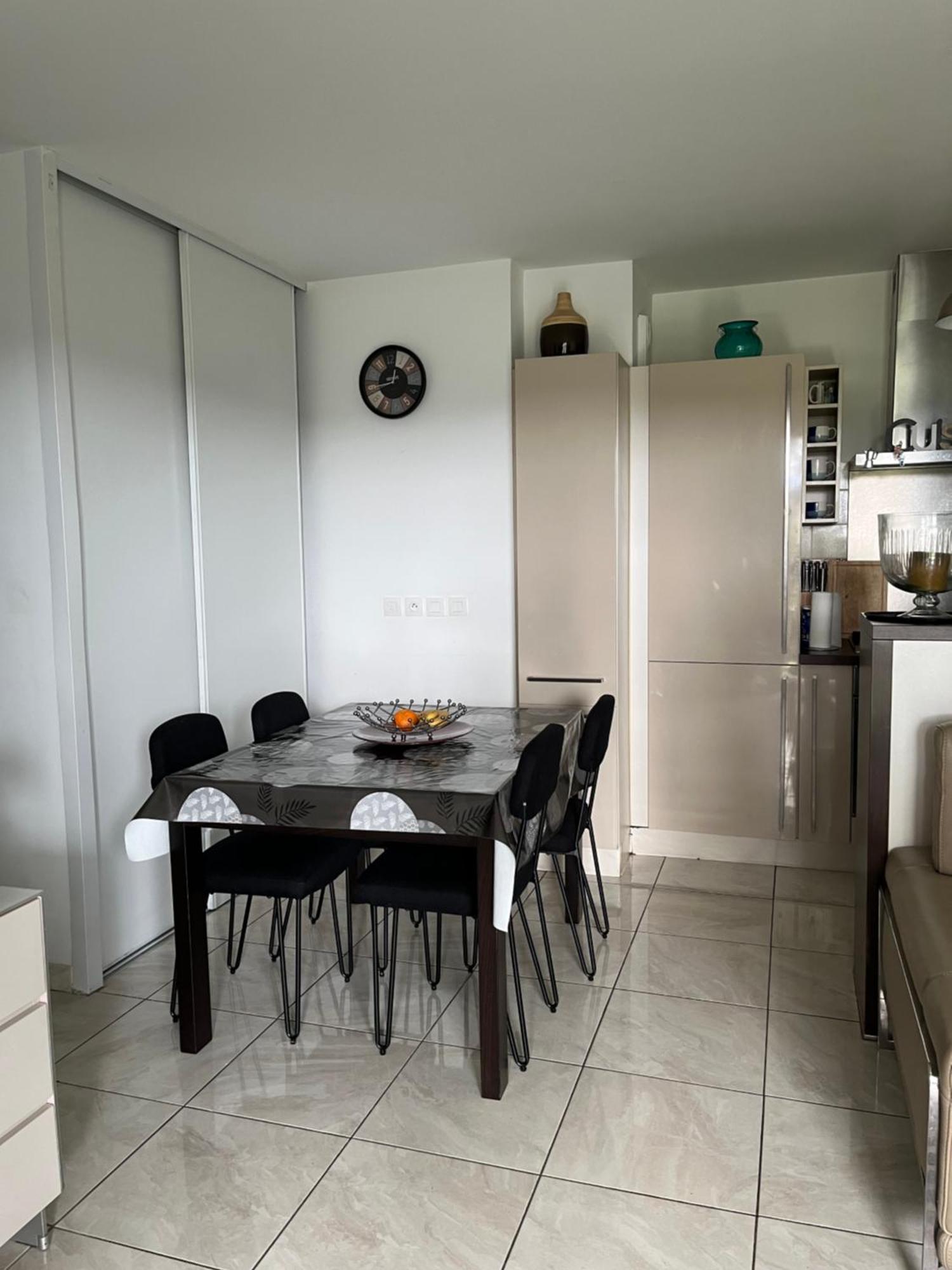 Charme Et Calme Apartamento Marselha Exterior foto