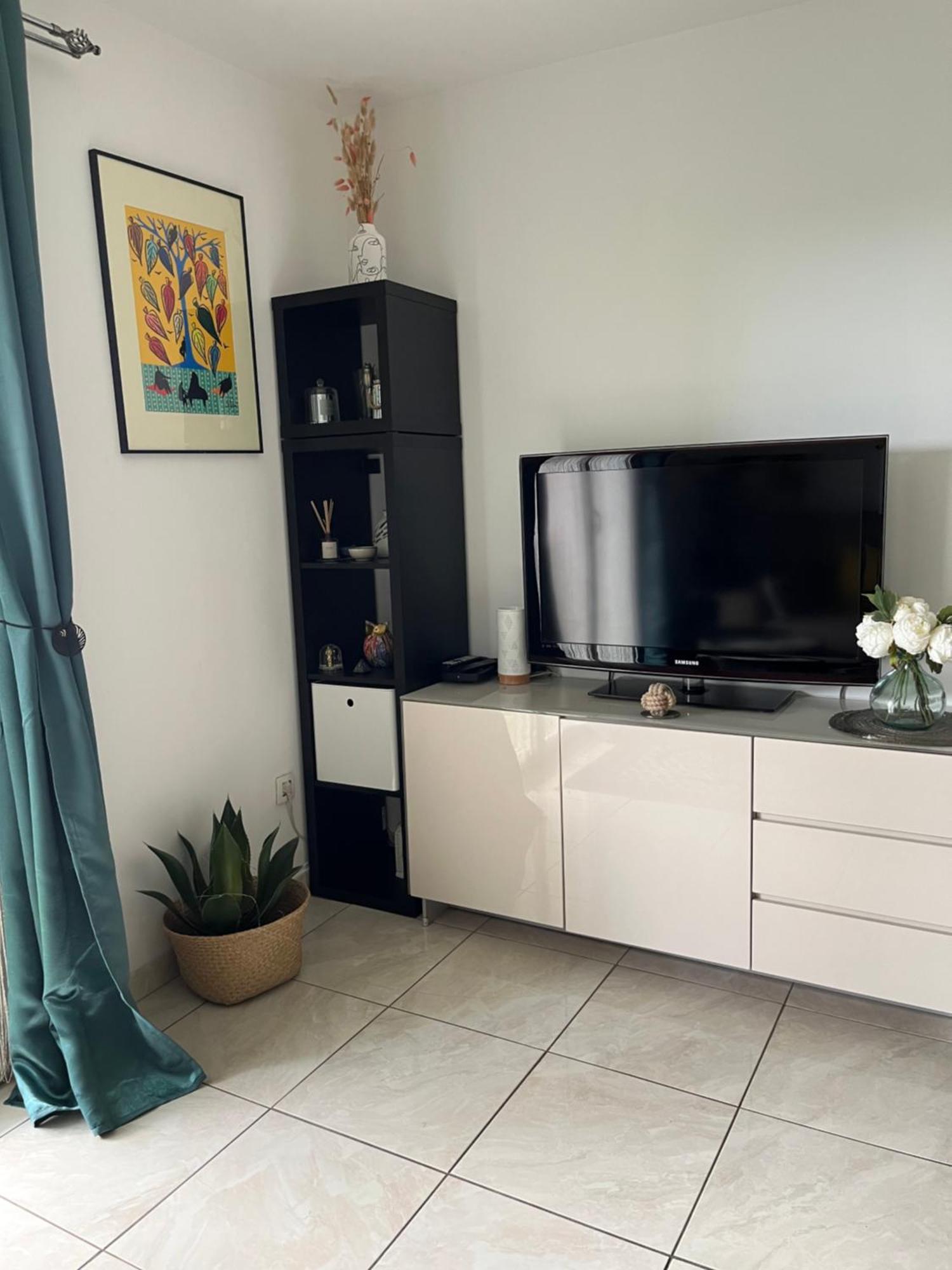 Charme Et Calme Apartamento Marselha Exterior foto